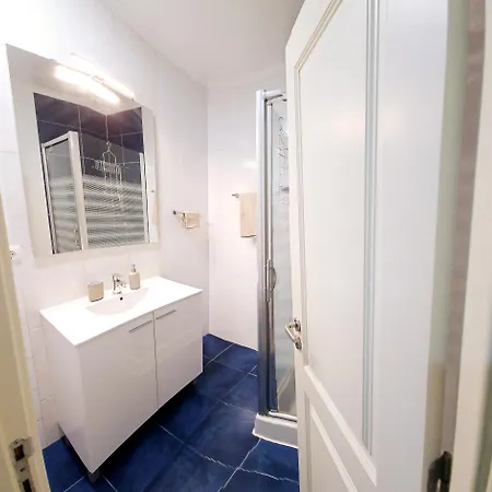 Martires Terrace * リスボン